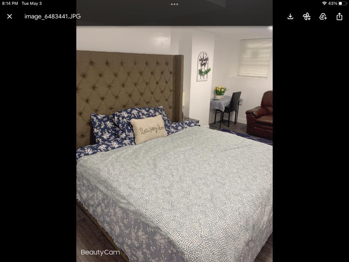 Sweet And Beautiful Bedroom Baltimore Exterior photo